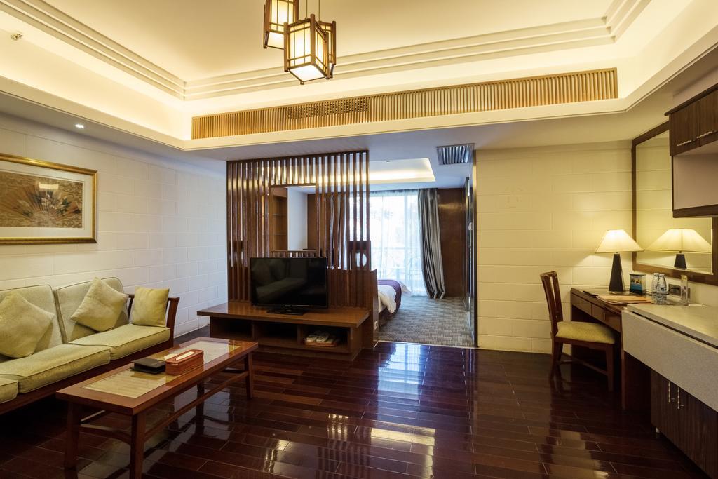 Yihe Hotel Kanton Zewnętrze zdjęcie