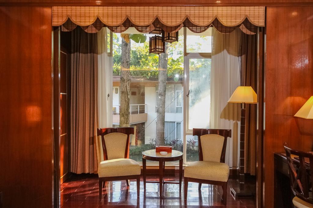 Yihe Hotel Kanton Zewnętrze zdjęcie