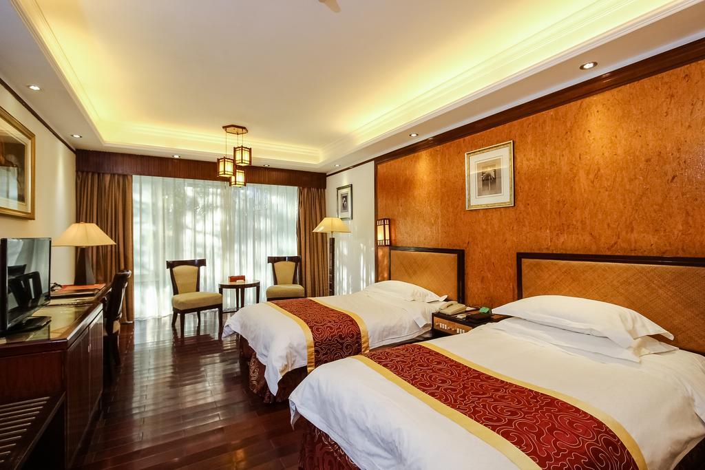 Yihe Hotel Kanton Zewnętrze zdjęcie