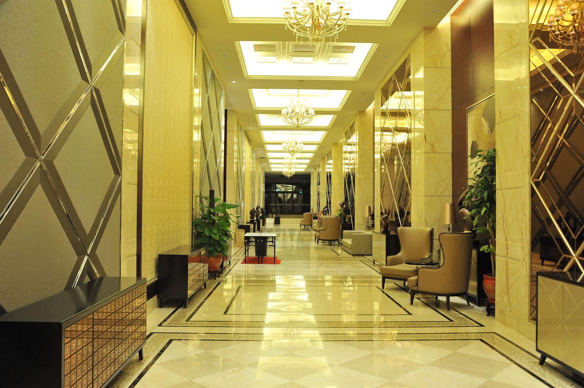 Yihe Hotel Kanton Zewnętrze zdjęcie