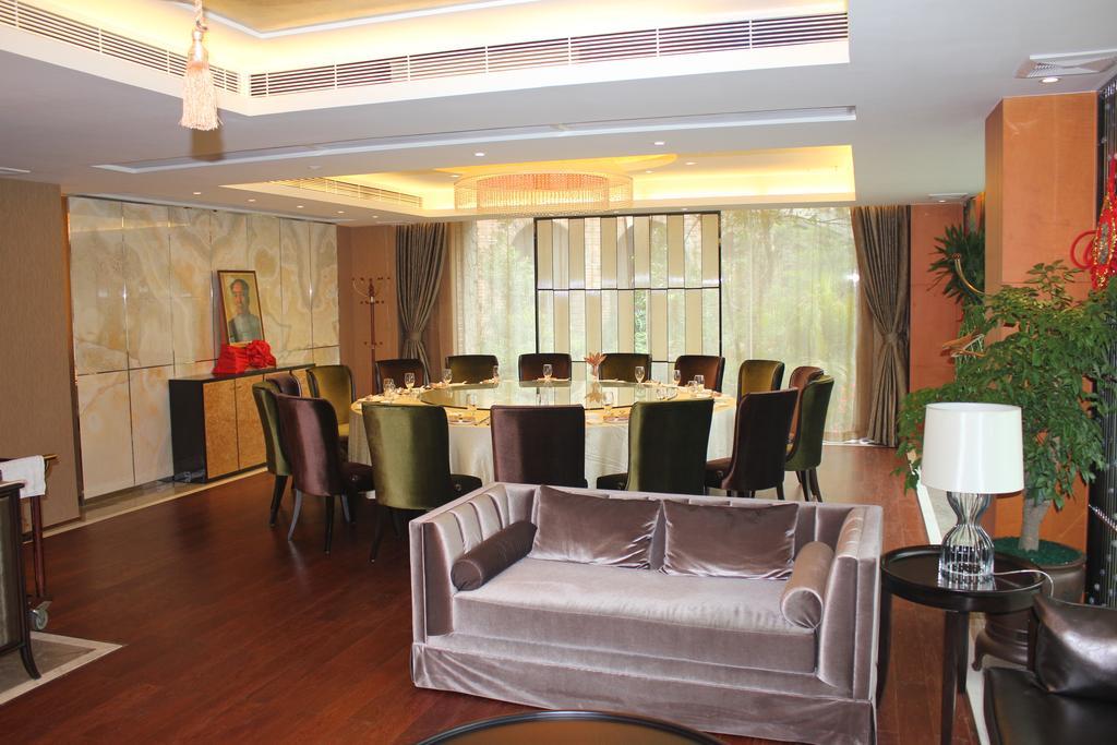 Yihe Hotel Kanton Zewnętrze zdjęcie